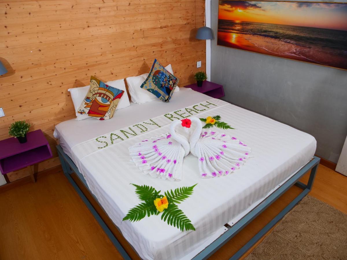 Sandy Beach Bungalows By Ehm Ко Ронг Санлоем Екстериор снимка